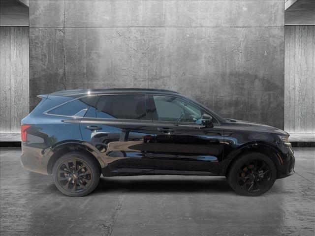 used 2023 Kia Sorento car, priced at $32,656