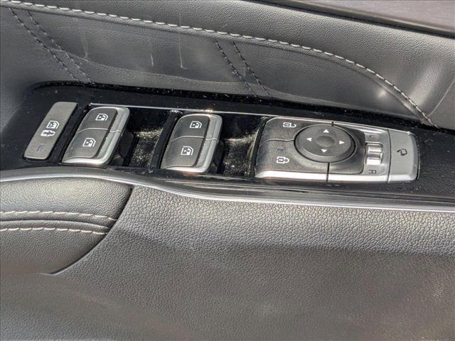used 2023 Kia Sorento car, priced at $32,656