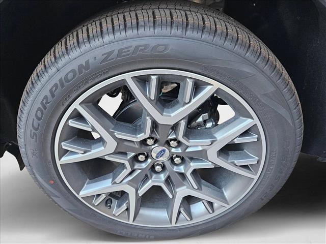 new 2025 Ford Explorer car, priced at $54,381