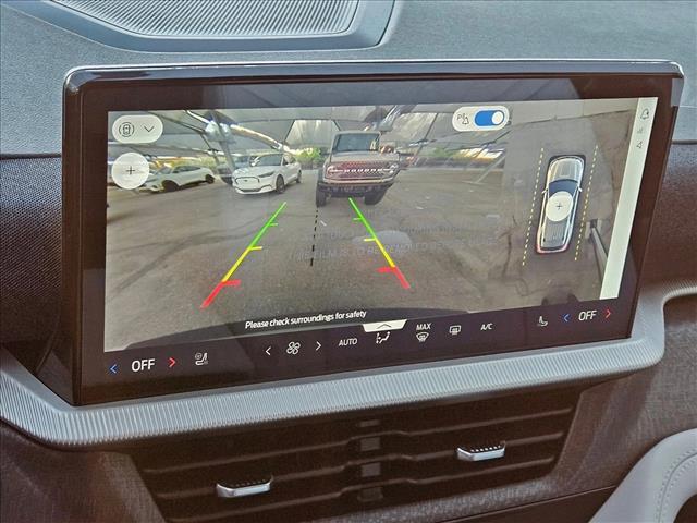 new 2025 Ford Explorer car, priced at $54,381