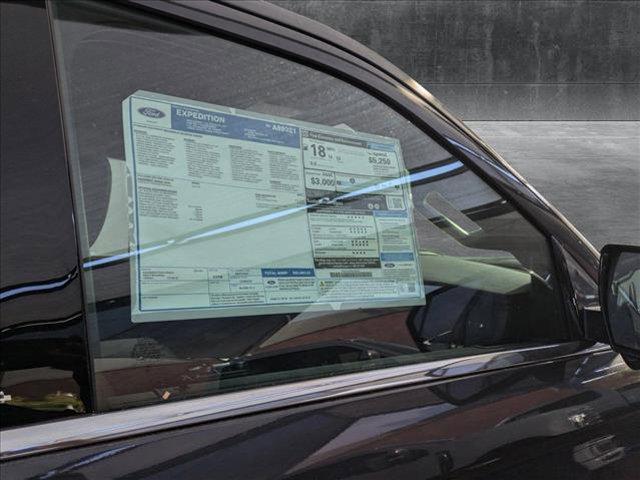 new 2024 Ford Expedition car, priced at $72,149