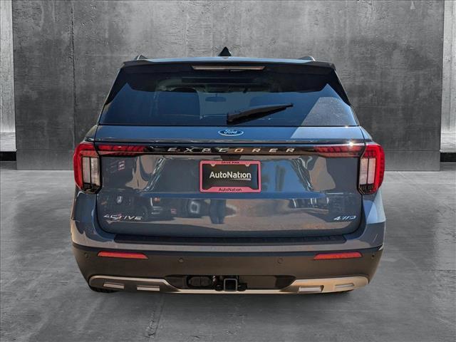 new 2025 Ford Explorer car, priced at $45,100