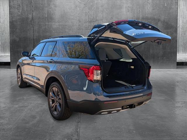 new 2025 Ford Explorer car, priced at $45,100