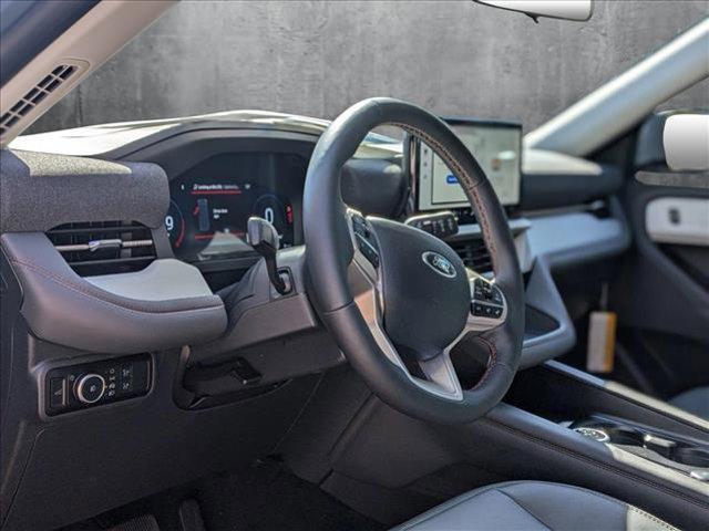 new 2025 Ford Explorer car, priced at $45,100