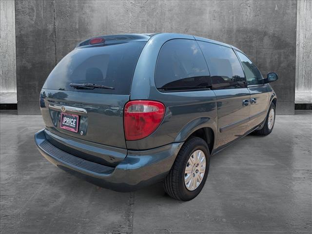 used 2006 Chrysler Town & Country car, priced at $8,333