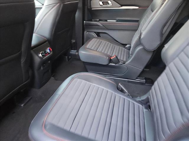 new 2025 Ford Explorer car, priced at $50,922