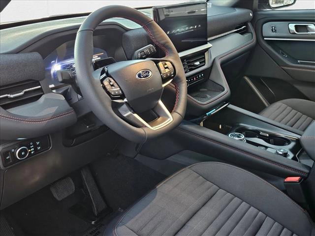 new 2025 Ford Explorer car, priced at $50,922