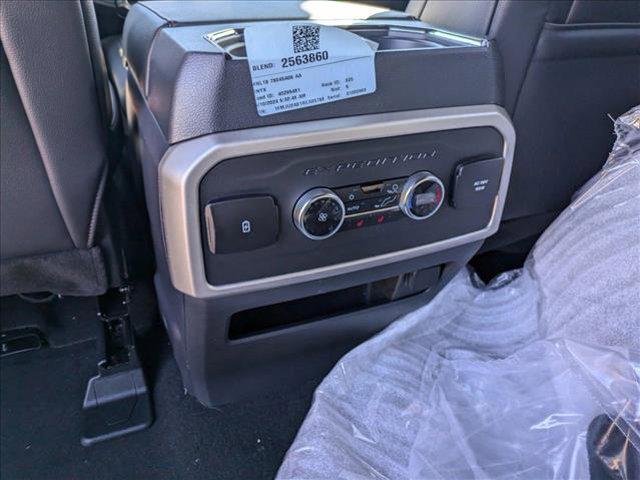 new 2024 Ford Expedition car, priced at $70,266