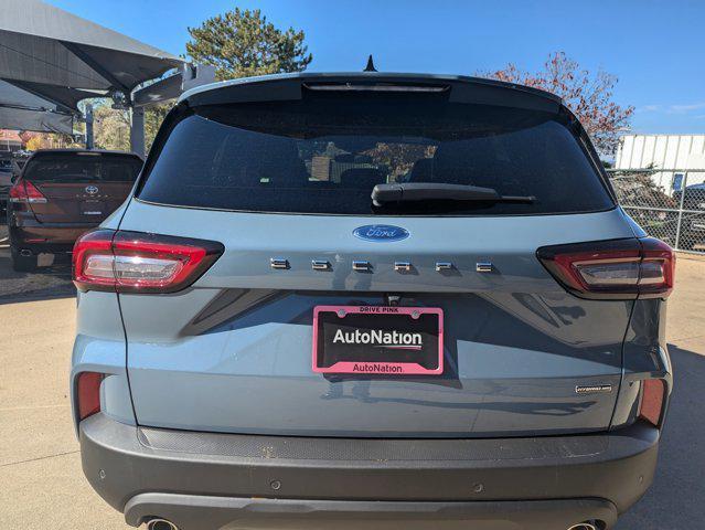 new 2025 Ford Escape car, priced at $40,184