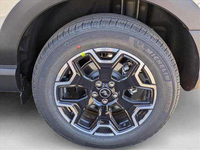 new 2025 Ford Bronco Sport car, priced at $33,751