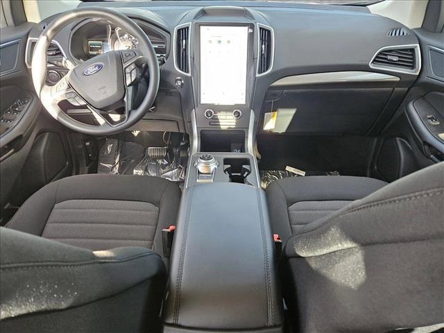new 2024 Ford Edge car, priced at $33,550