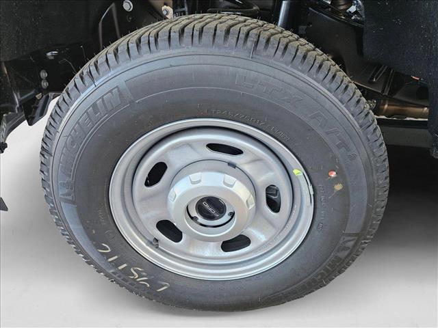 new 2025 Ford F-250 car, priced at $48,266