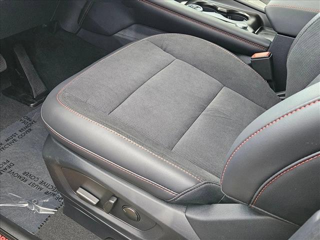new 2025 Ford Explorer car, priced at $56,904