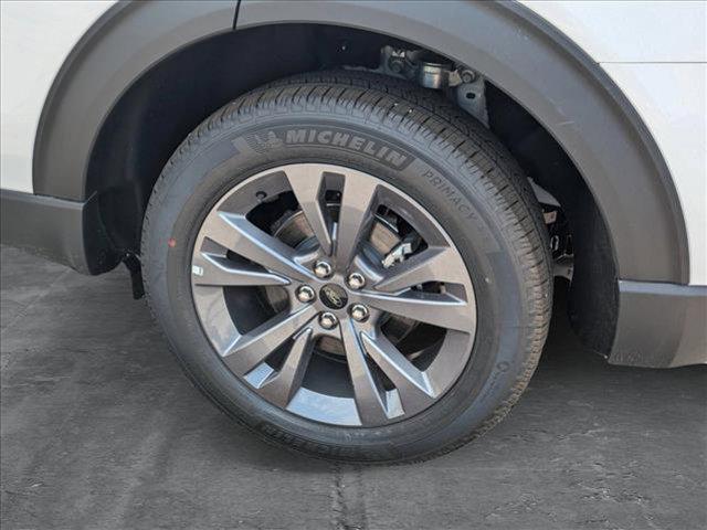 new 2025 Ford Explorer car, priced at $47,095