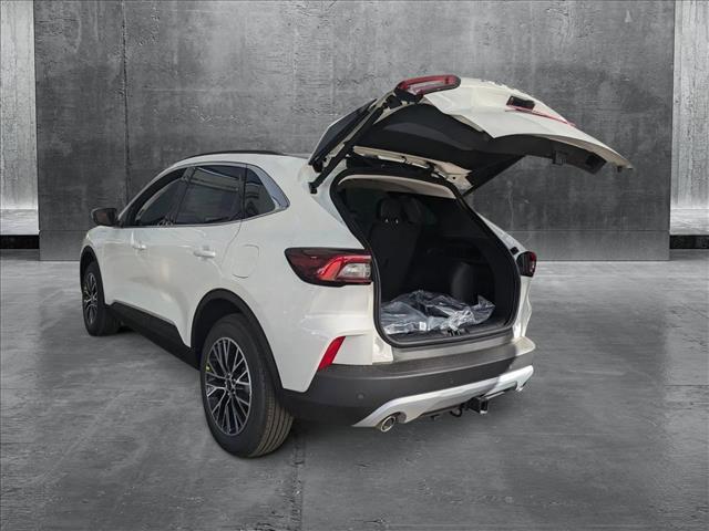 new 2025 Ford Escape car, priced at $44,687