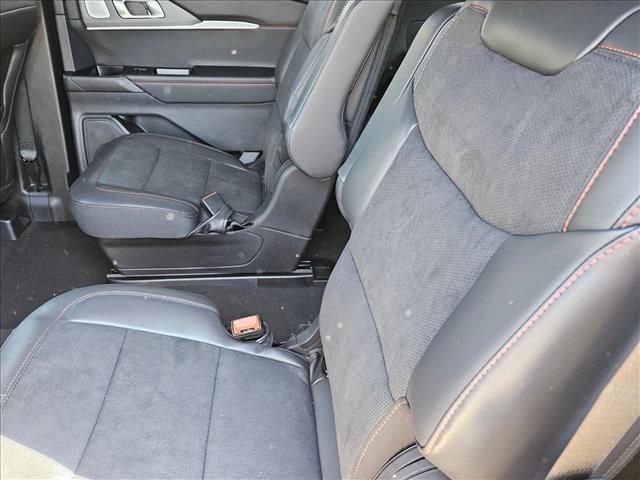 new 2025 Ford Explorer car, priced at $60,654