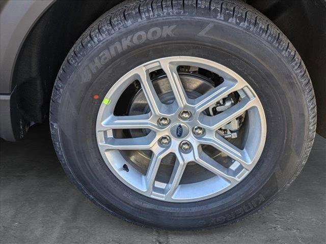 new 2025 Ford Explorer car, priced at $39,199