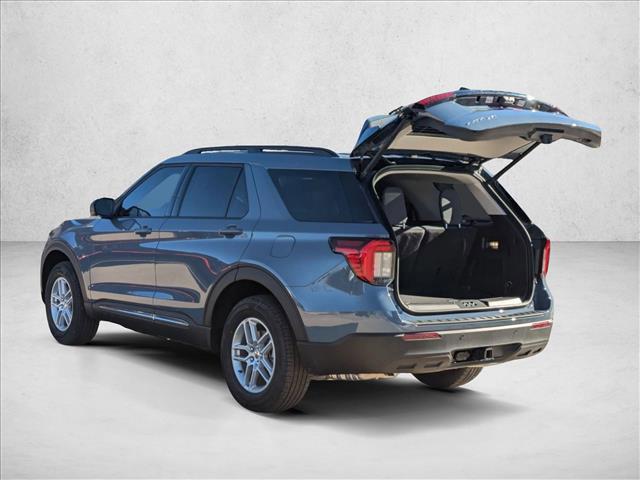 new 2025 Ford Explorer car, priced at $39,942
