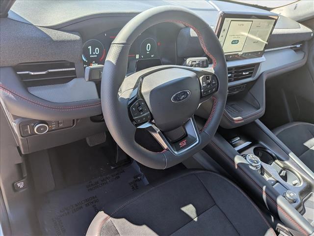new 2025 Ford Explorer car, priced at $55,875