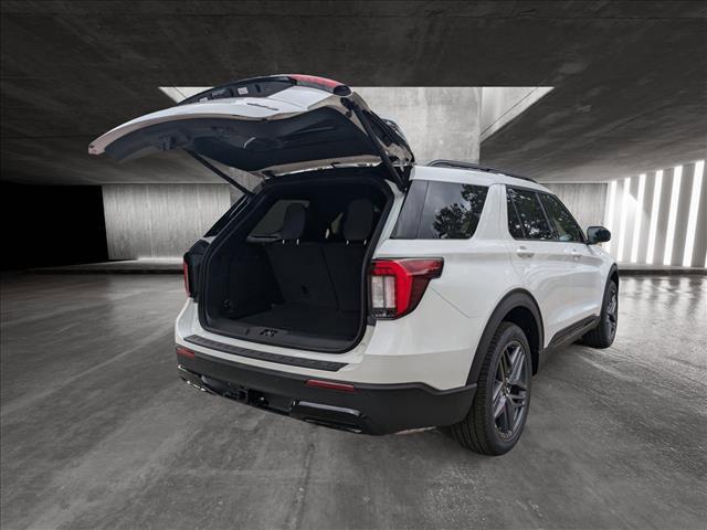 new 2025 Ford Explorer car, priced at $49,976