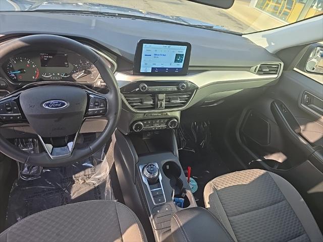 used 2022 Ford Escape car, priced at $21,161