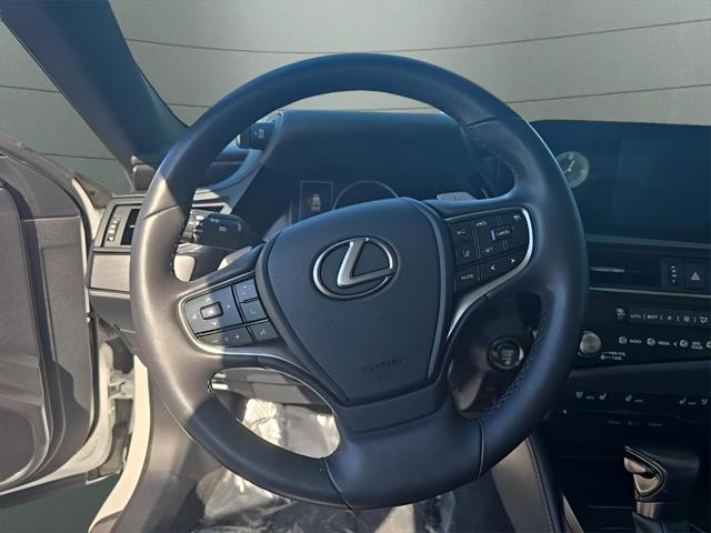 used 2022 Lexus ES 350 car, priced at $33,951