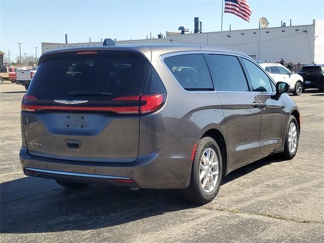 used 2023 Chrysler Pacifica car, priced at $22,500