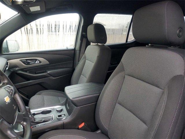 used 2023 Chevrolet Traverse car, priced at $33,000