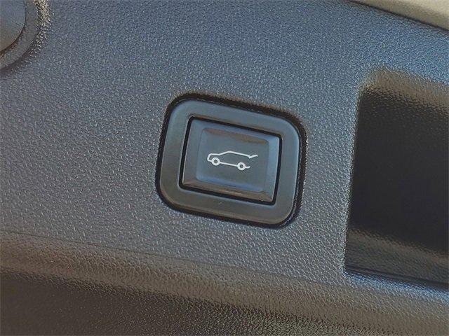 used 2023 Chevrolet Equinox car, priced at $21,995