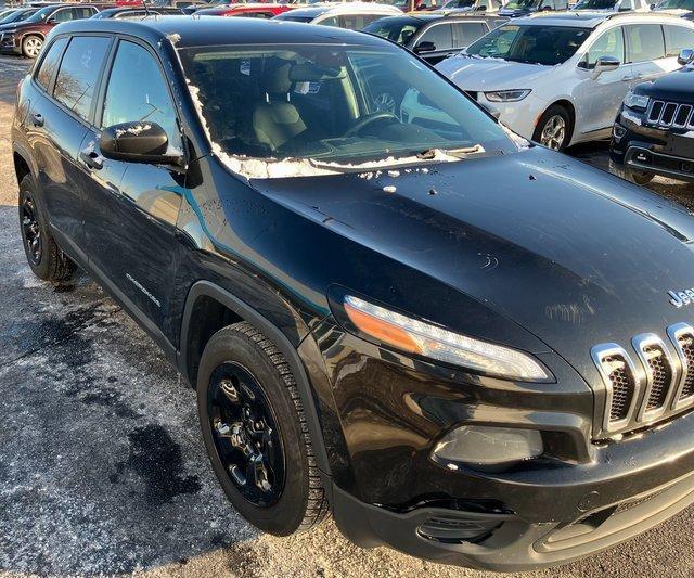 used 2014 Jeep Cherokee car, priced at $4,900