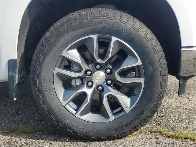 used 2024 Chevrolet Silverado 1500 car, priced at $39,900