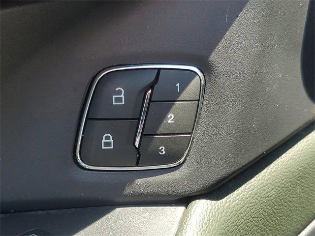 used 2022 Ford Expedition car, priced at $40,900