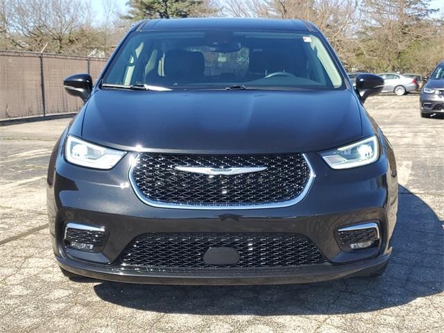 used 2023 Chrysler Pacifica car, priced at $23,900