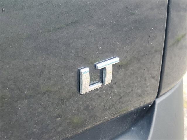 used 2021 Chevrolet Traverse car, priced at $23,900