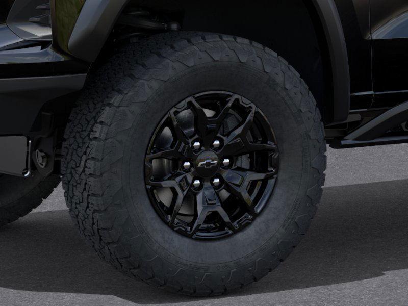new 2025 Chevrolet Colorado car, priced at $53,340