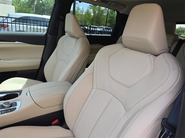 new 2025 INFINITI QX60 car, priced at $63,374