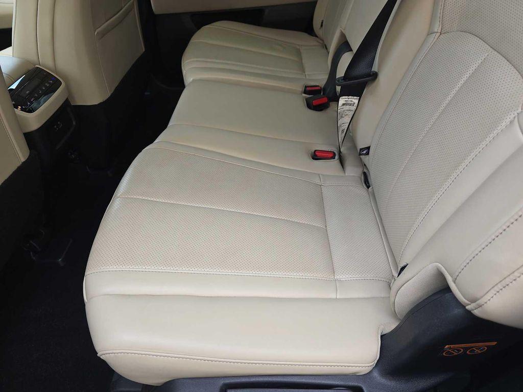 used 2025 INFINITI QX60 car, priced at $39,900
