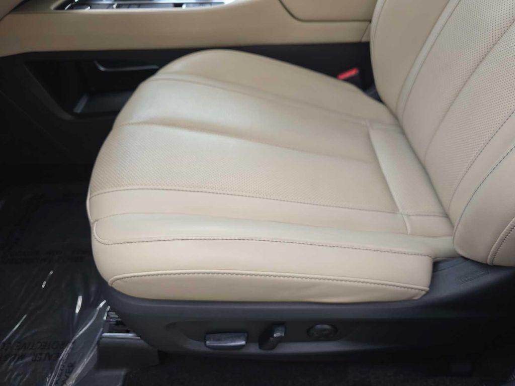 used 2025 INFINITI QX60 car, priced at $39,900