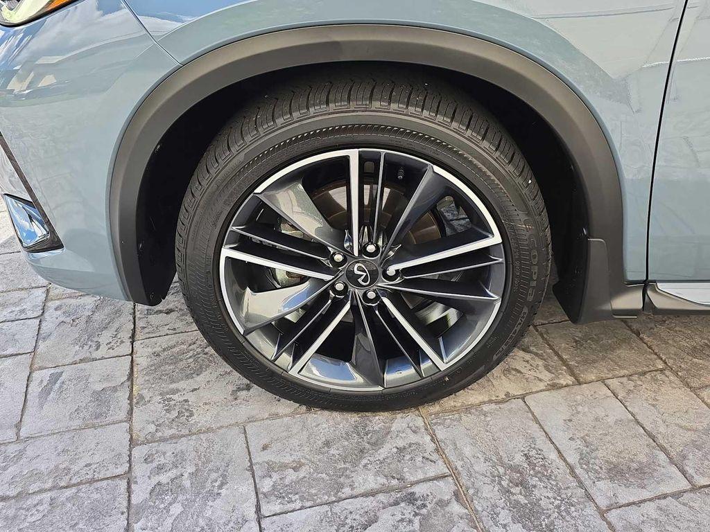 used 2025 INFINITI QX55 car, priced at $43,900