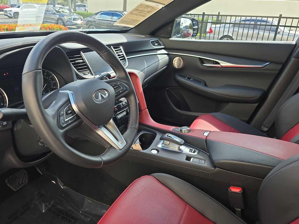 used 2025 INFINITI QX55 car, priced at $43,900