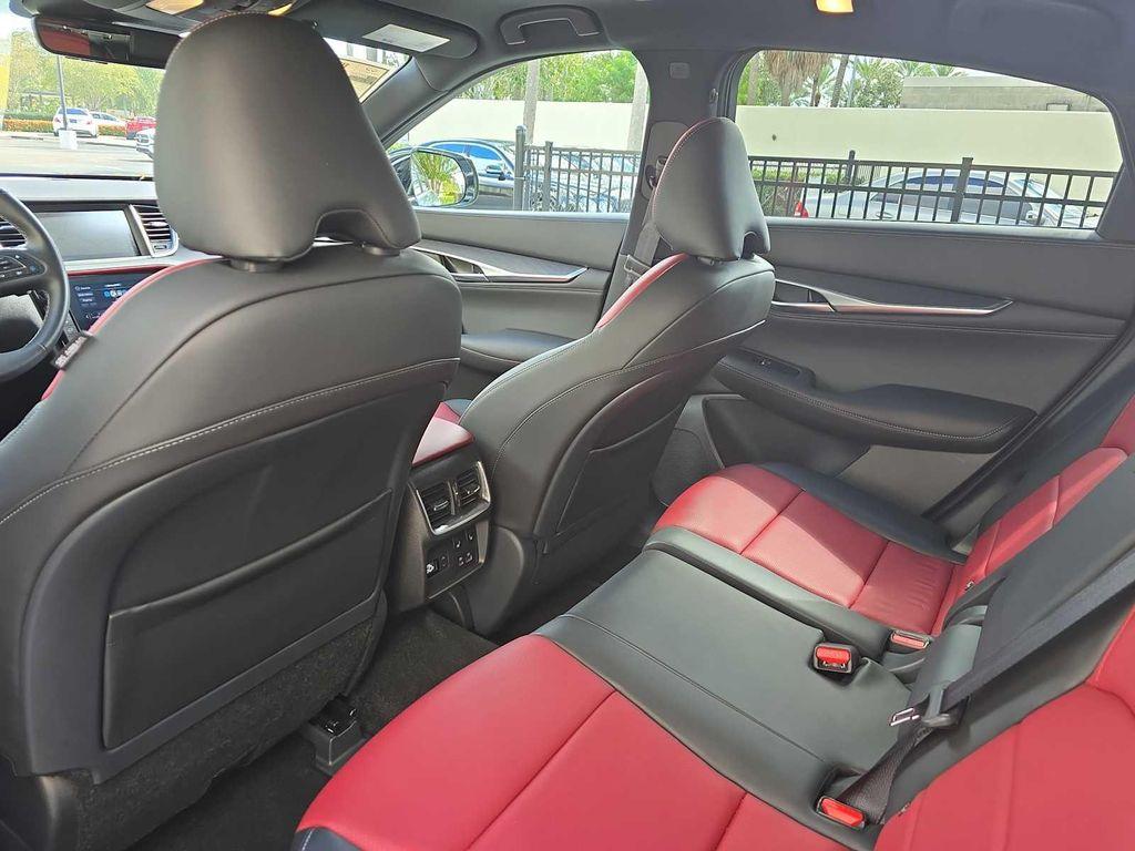 used 2025 INFINITI QX55 car, priced at $43,900