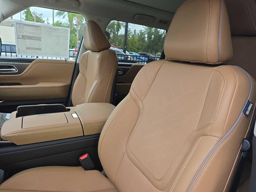 new 2026 INFINITI QX80 car, priced at $98,480