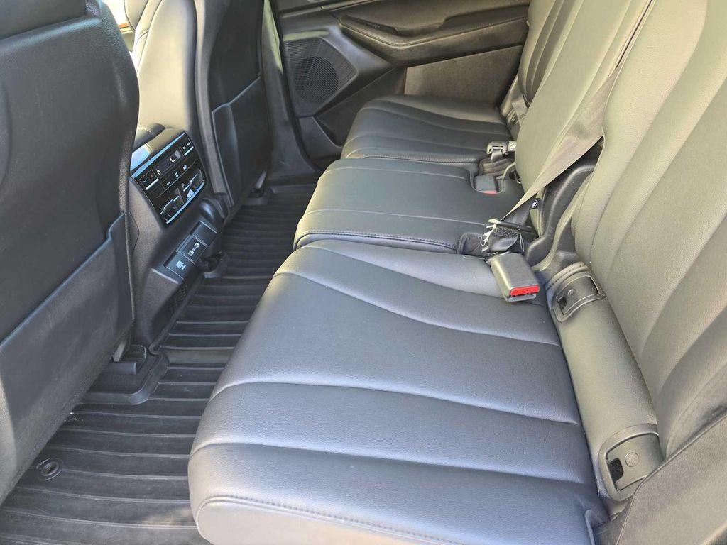 used 2022 Acura MDX car, priced at $32,900