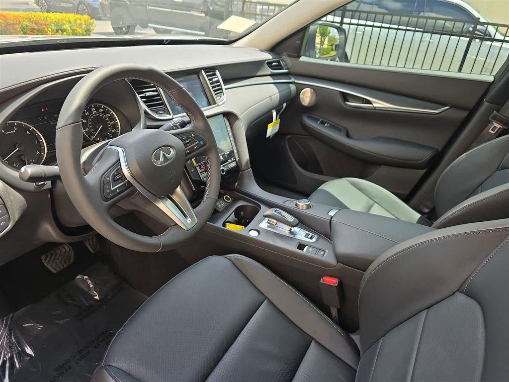 new 2025 INFINITI QX50 car, priced at $41,945