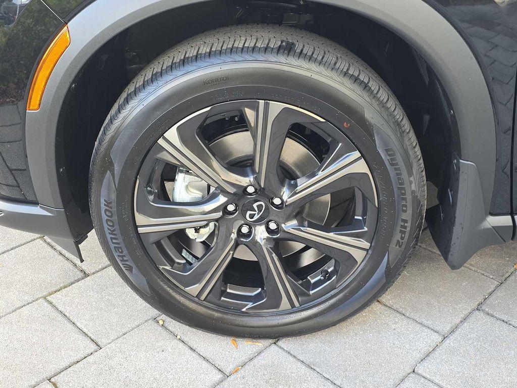 new 2026 INFINITI QX60 car, priced at $69,830