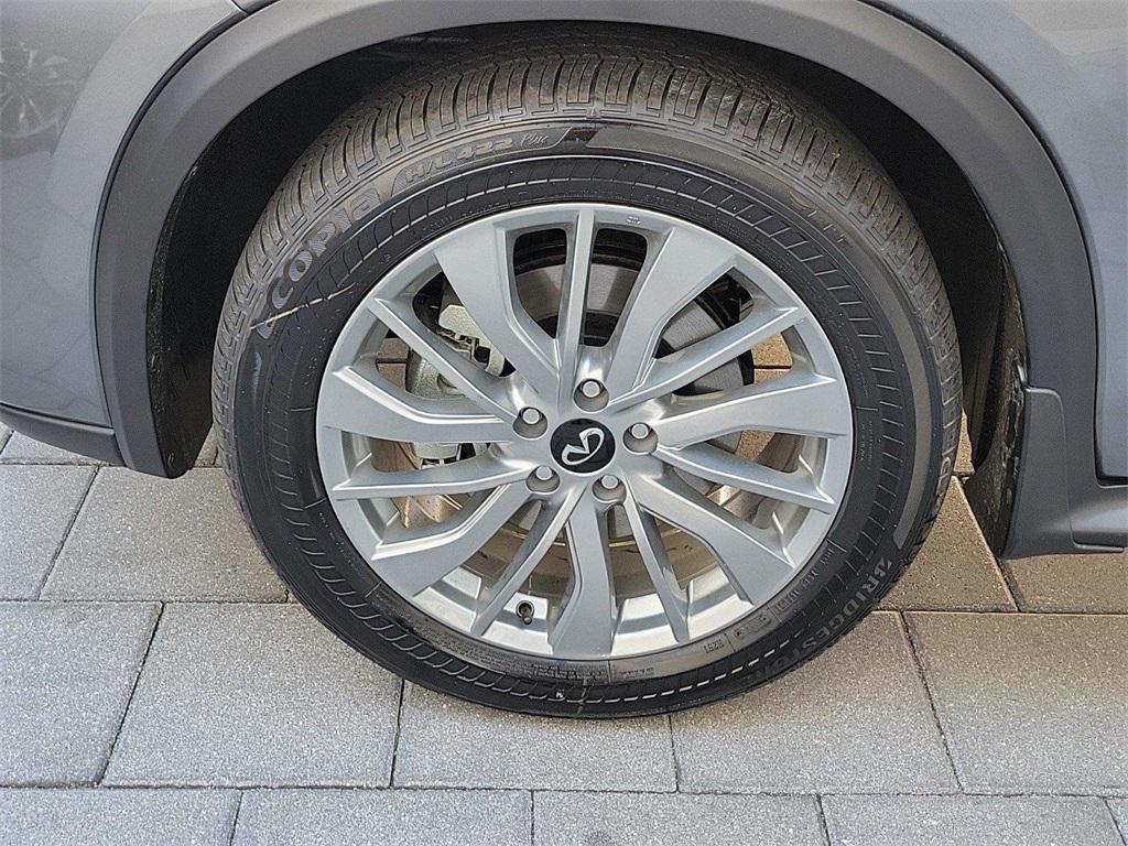 new 2025 INFINITI QX50 car, priced at $48,877