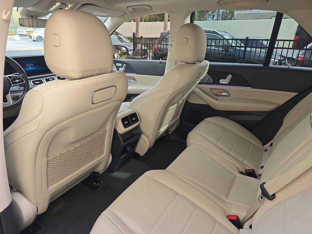 used 2020 Mercedes-Benz GLE 350 car, priced at $25,700