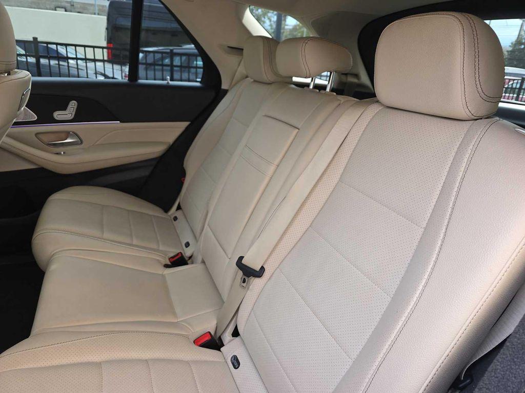 used 2020 Mercedes-Benz GLE 350 car, priced at $25,700
