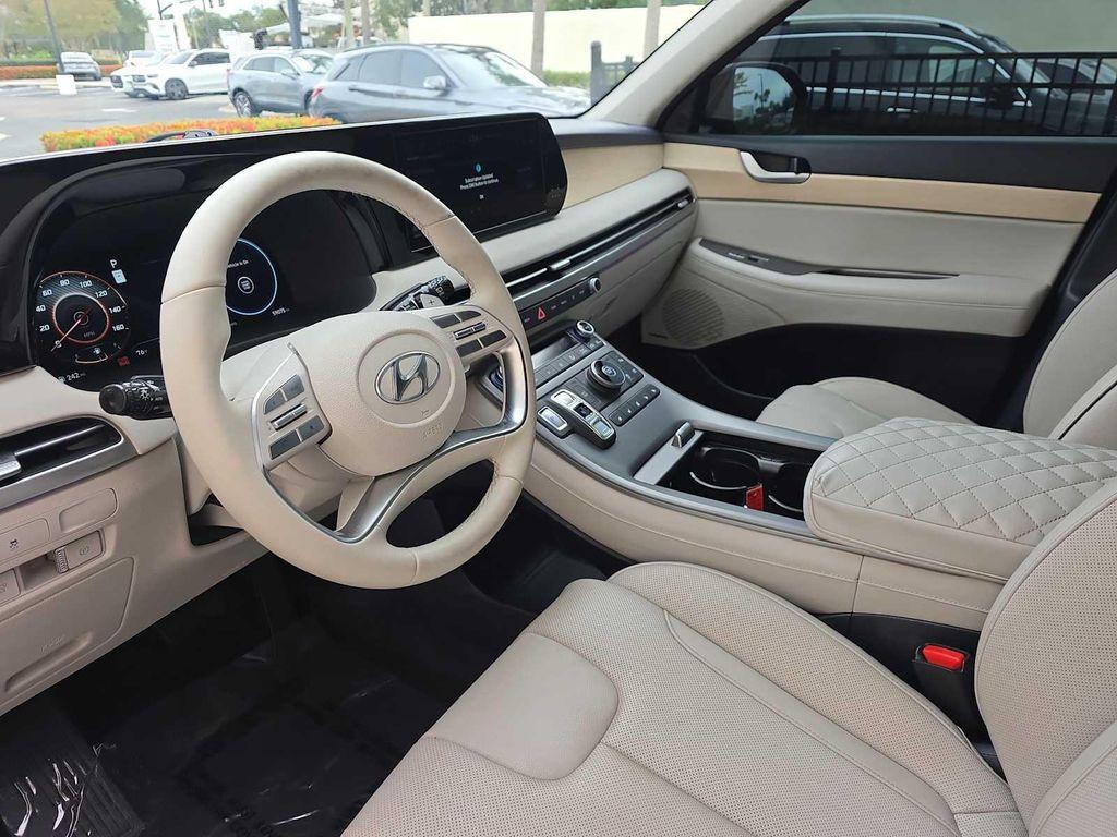used 2024 Hyundai Palisade car, priced at $29,990