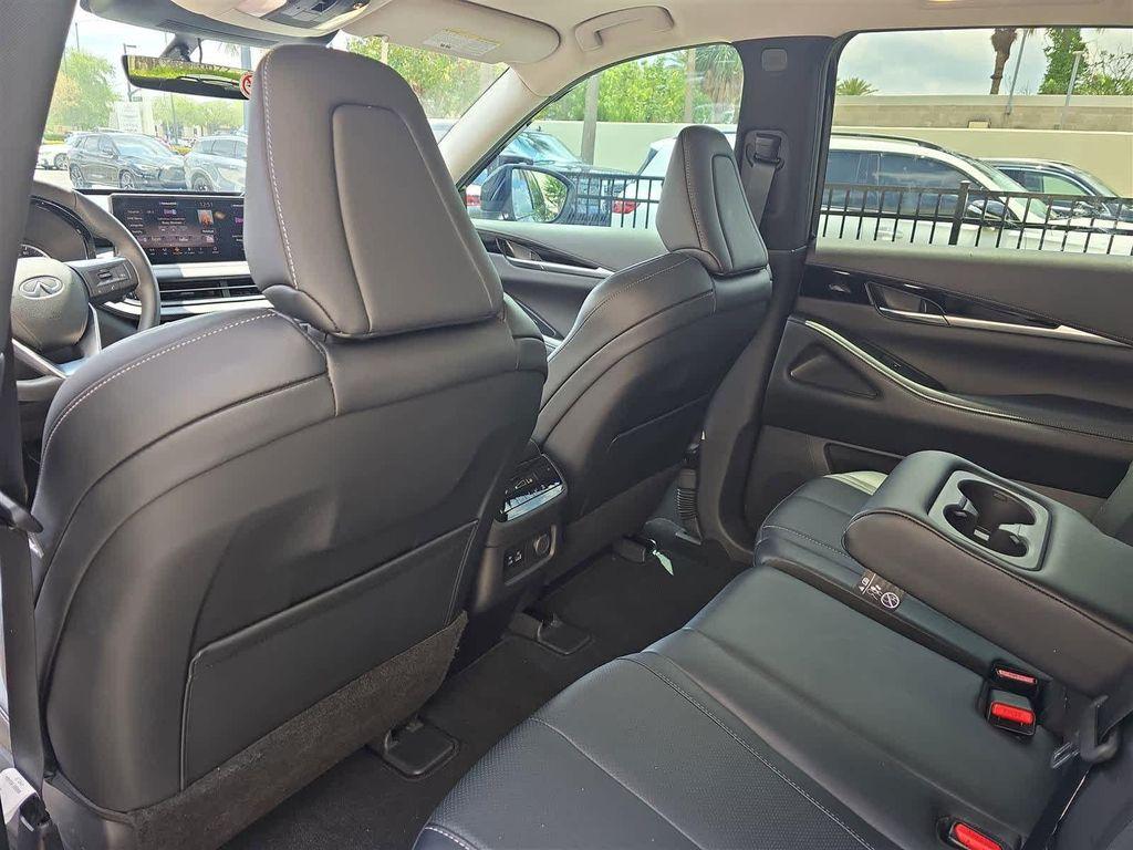 used 2024 INFINITI QX60 car, priced at $36,900